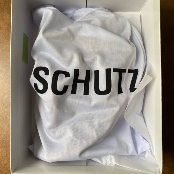 Schutz Heyde Gold Sandal - Picture 6 of 6